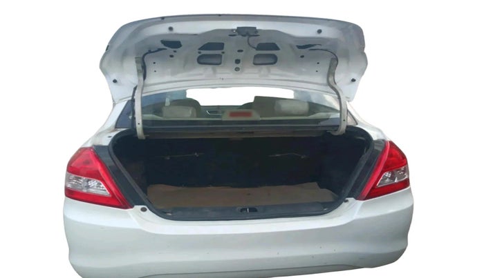 2013 Maruti Swift Dzire VDI, Diesel, Manual, 1,36,740 km, exterior