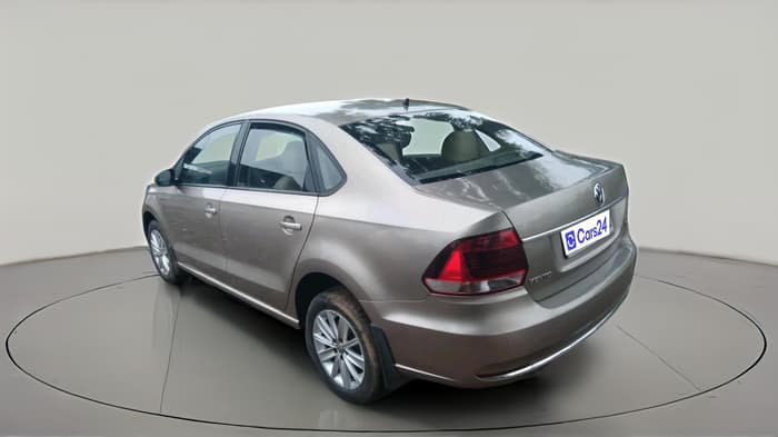 2016 Volkswagen Vento HIGHLINE PETROL AT, Petrol, Automatic, 77,334 km, exterior