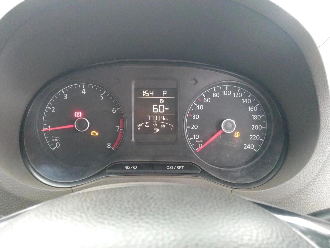 2016 Volkswagen Vento HIGHLINE PETROL AT, Petrol, Automatic, 77,334 km, interior
