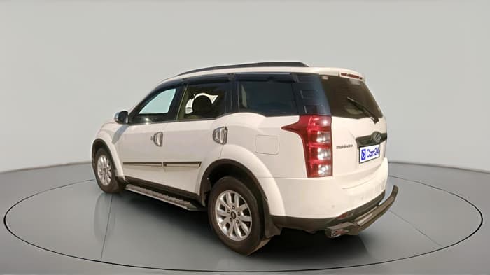 2017 Mahindra XUV500 W10, Diesel, Manual, 42,245 km, exterior