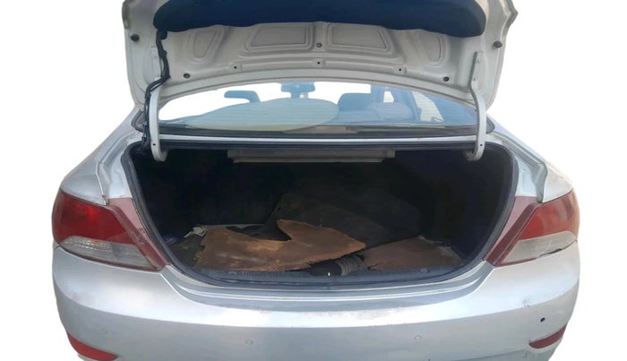 2012 Hyundai Verna FLUIDIC 1.6 VTVT SX, Petrol, Manual, 99,289 km, exterior