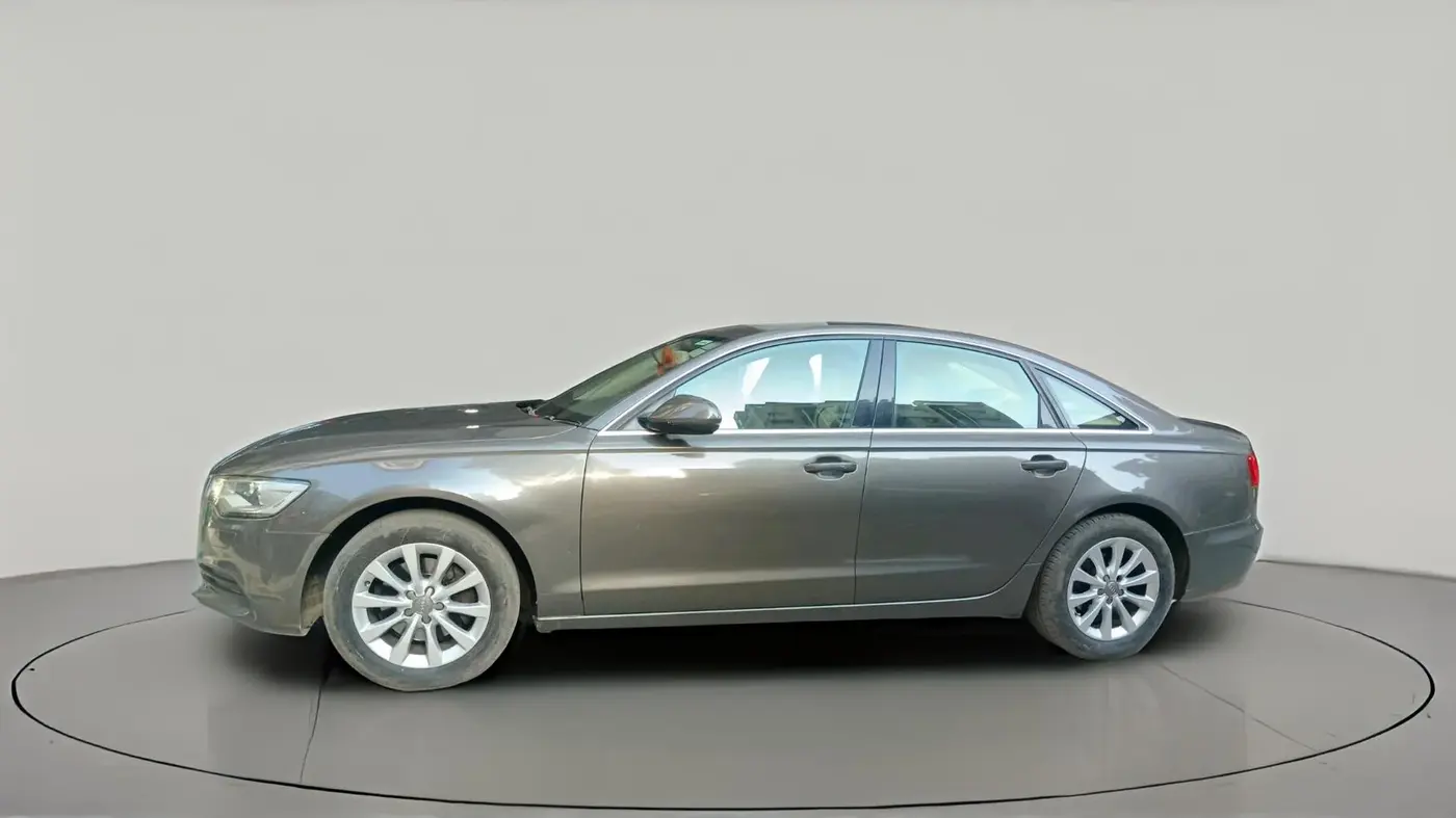 2013 Audi A6 2.0 TDI PREMIUM, Diesel, Automatic, 1,29,626 km, exterior