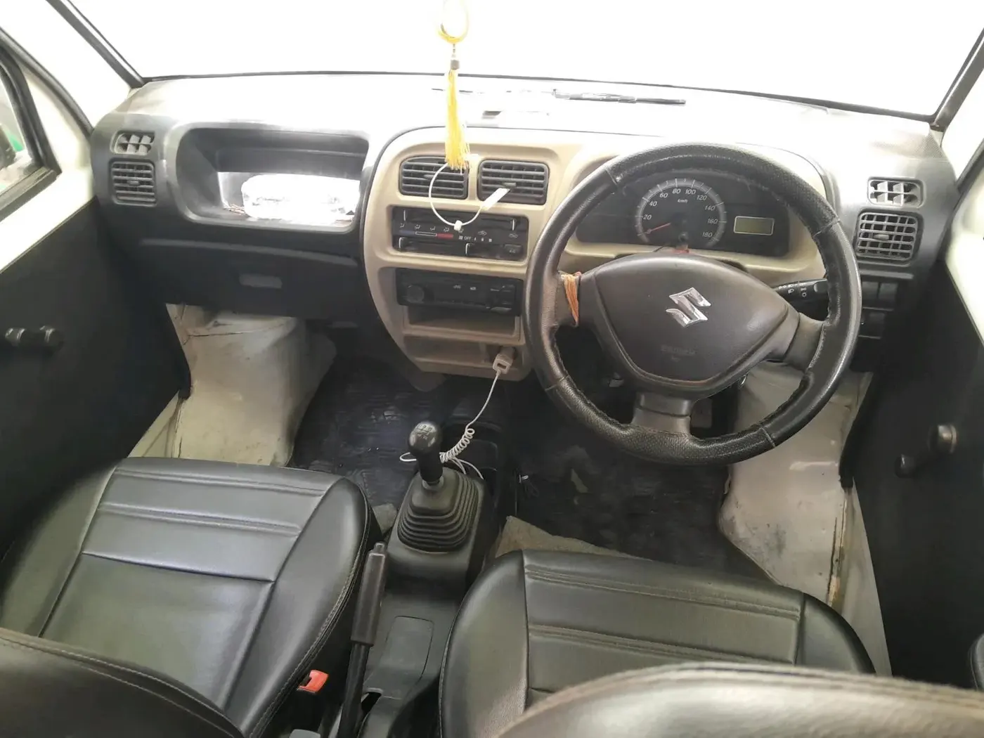 2021 Maruti Eeco 5 STR WITH A/C+HTR, Petrol, Manual, 47,067 km, interior