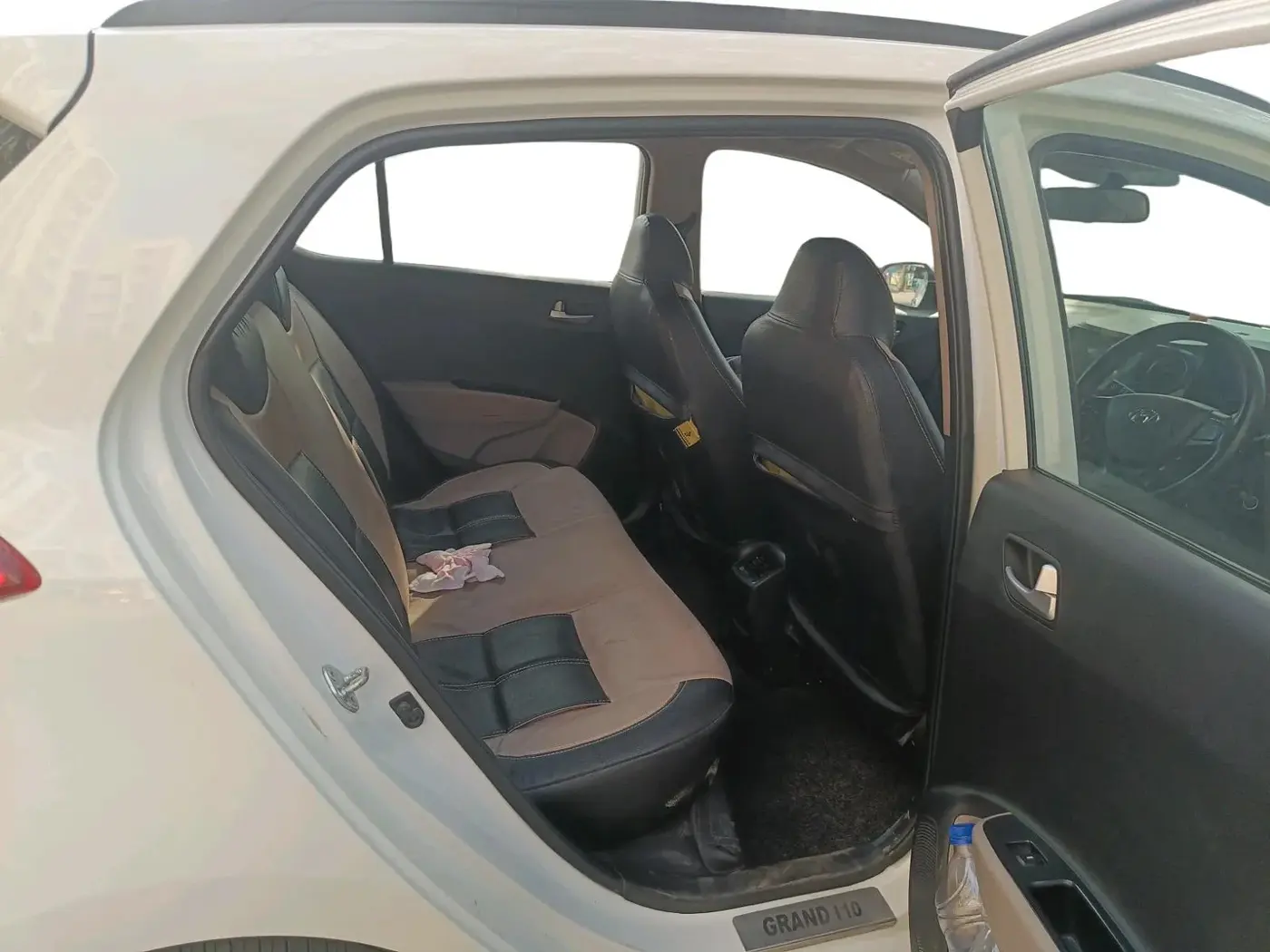 2018 Hyundai Grand i10 SPORTZ U2 1.2 CRDI, Diesel, Manual, 87,000 km, interior