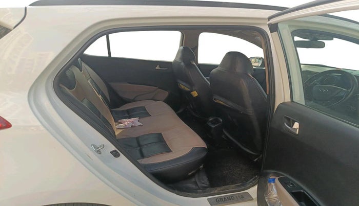 2018 Hyundai Grand i10 SPORTZ U2 1.2 CRDI, Diesel, Manual, 87,000 km, interior