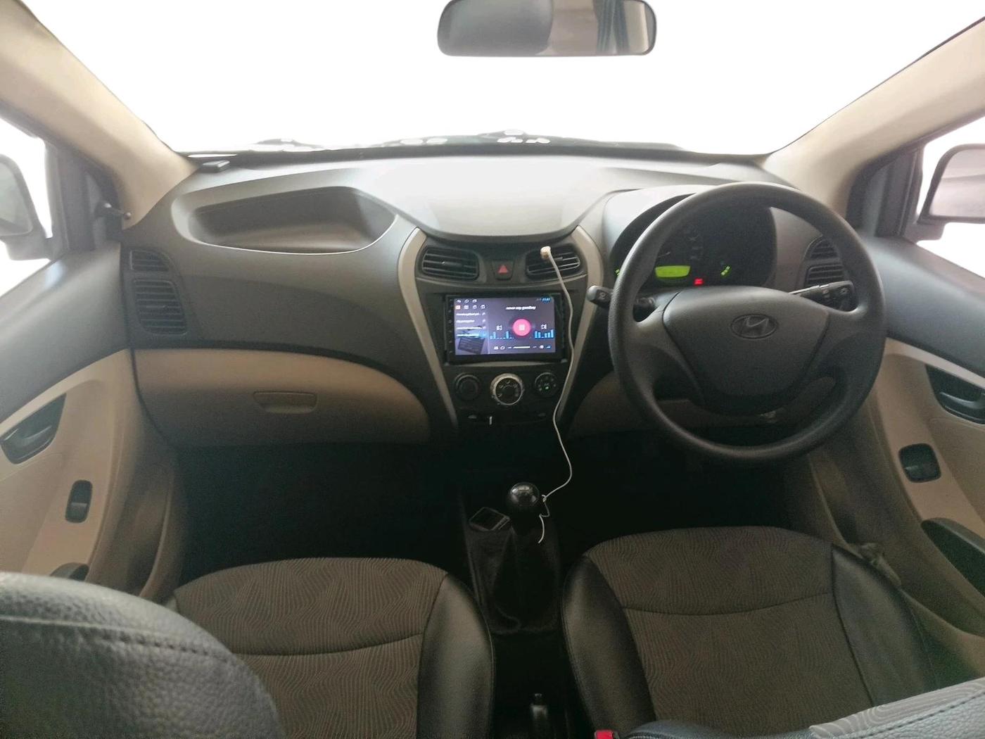 2013 Hyundai Eon ERA +, Petrol, Manual, 14,145 km, interior