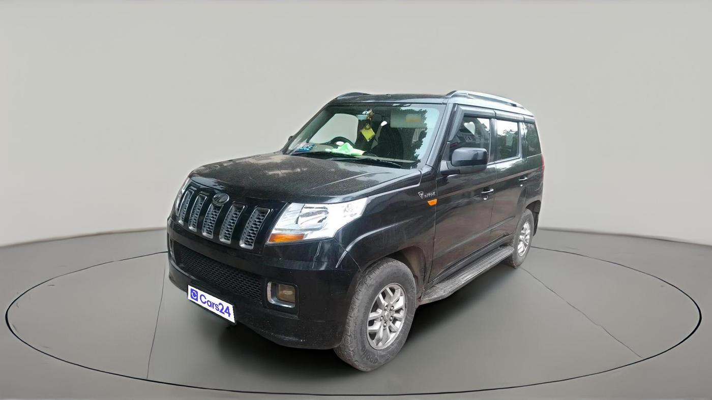 2016 Mahindra TUV300 T8, Diesel, Manual, 22,747 km, exterior
