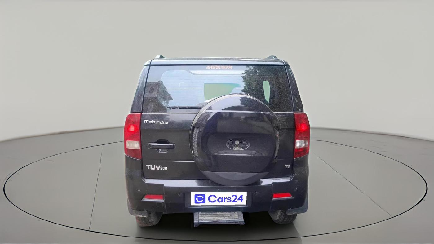2016 Mahindra TUV300 T8, Diesel, Manual, 22,747 km, exterior