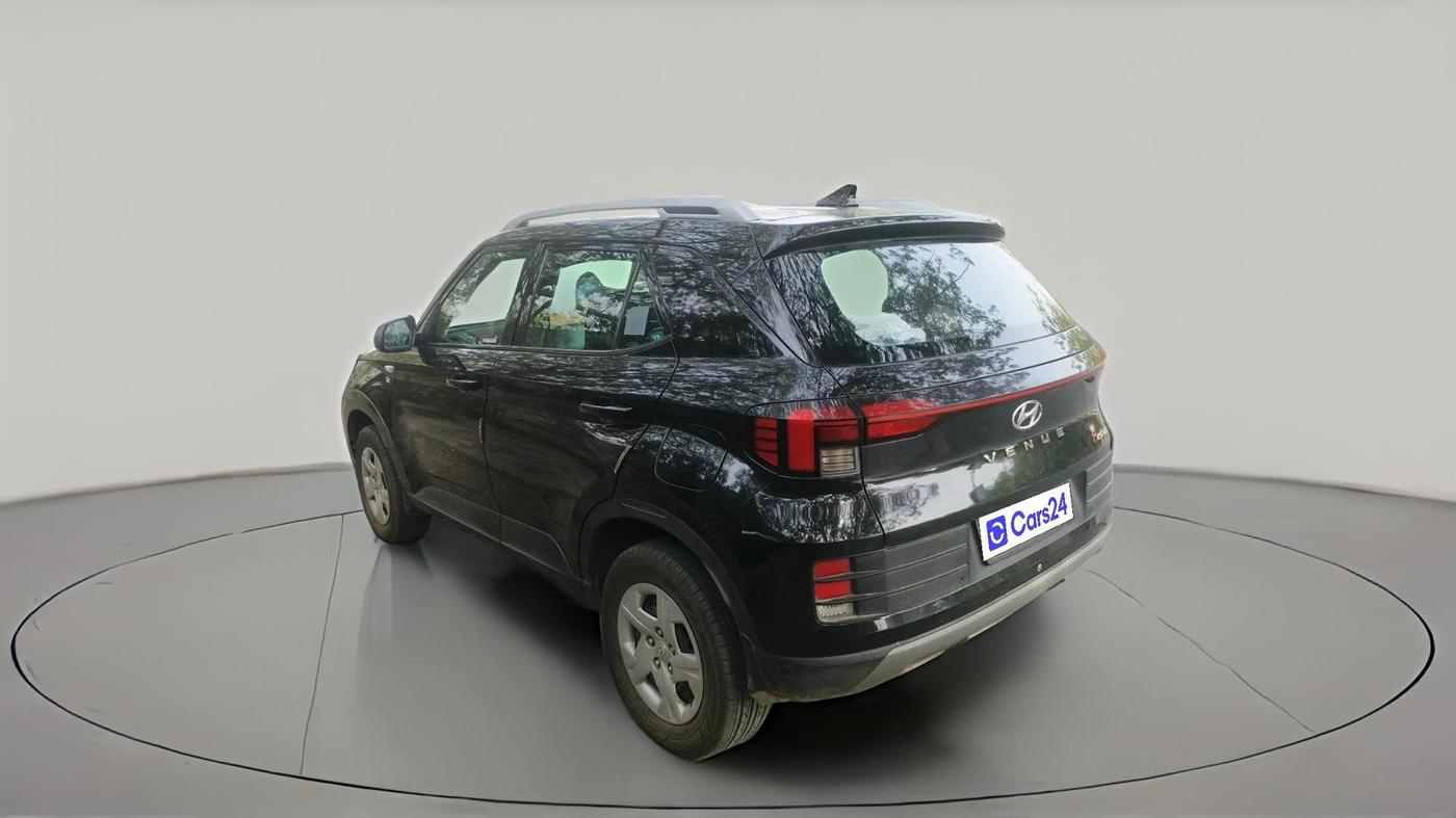2022 Hyundai VENUE S 1.2, Petrol, Manual, 75,001 km, exterior