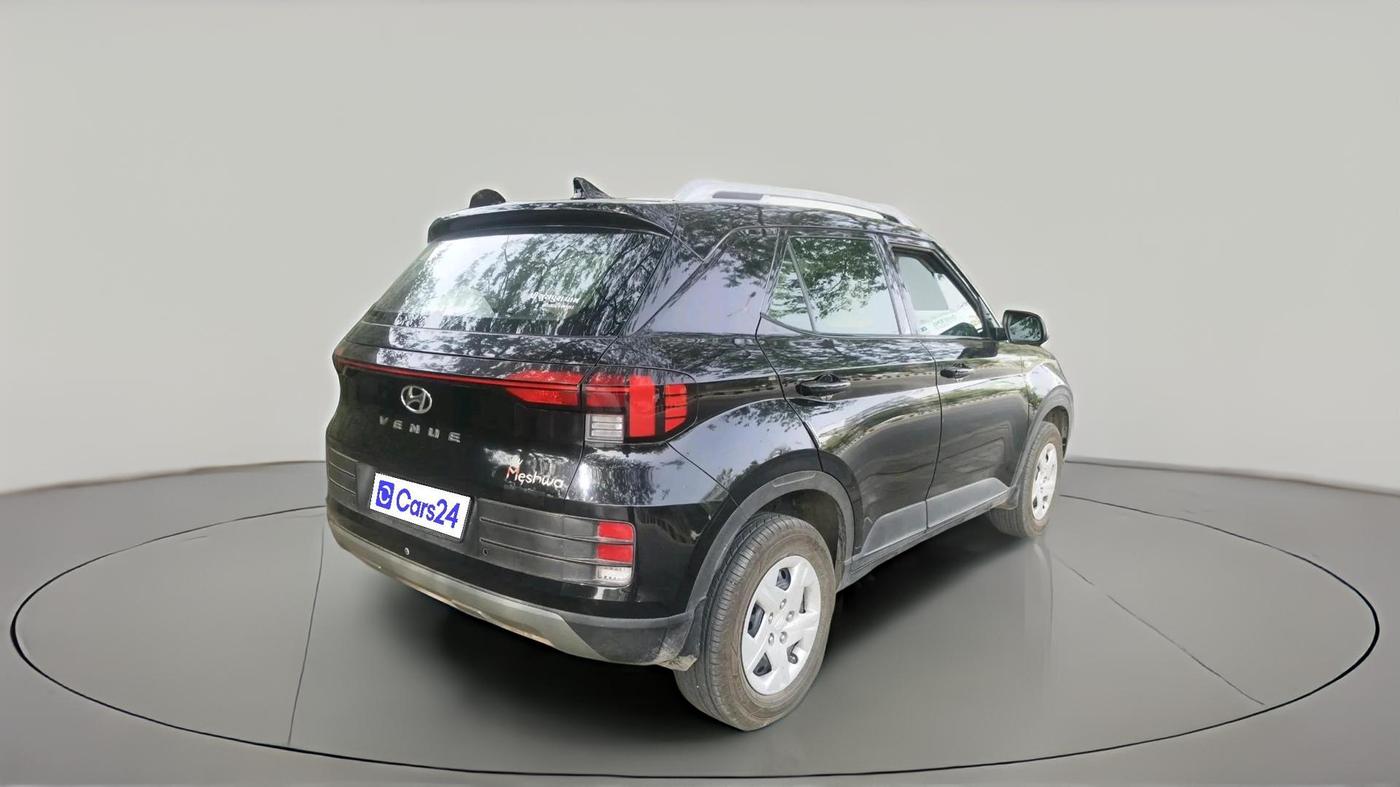 2022 Hyundai VENUE S 1.2, Petrol, Manual, 75,001 km, exterior