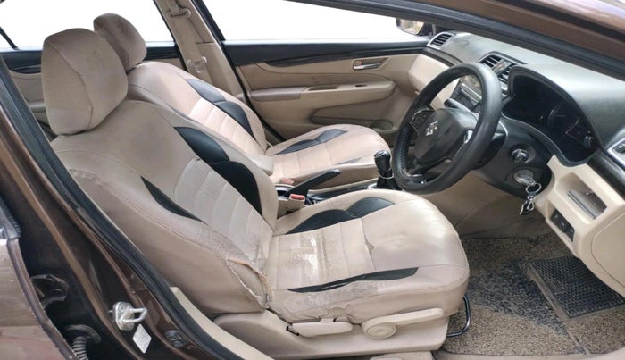 2016 Maruti Ciaz VDI+ SHVS, Diesel, Manual, 1,20,709 km, interior