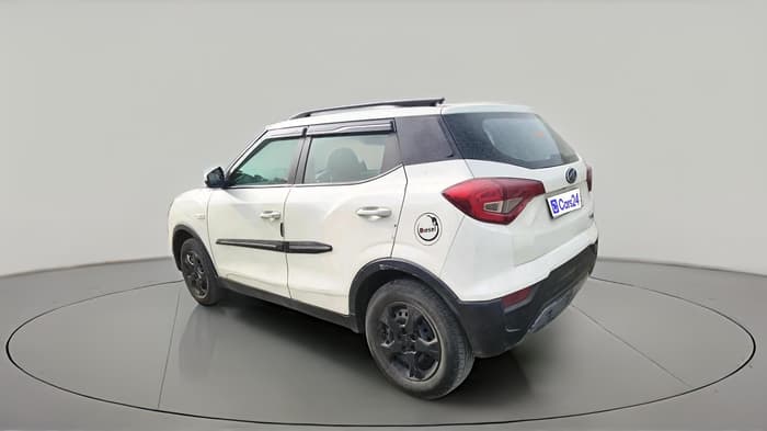2021 Mahindra XUV300 W6 1.5 Diesel, Diesel, Manual, 56,880 km, exterior