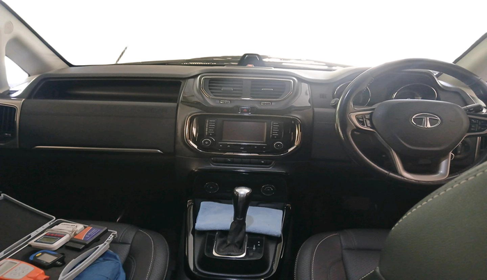 2018 Tata Hexa XTA 4X2 7 STR, Diesel, Automatic, 84,757 km, interior