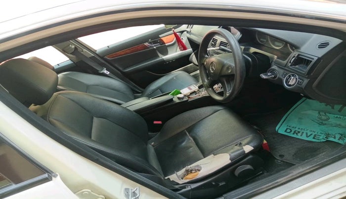 2011 Mercedes Benz C Class 220 BlueEfficiency, Diesel, Automatic, 1,38,937 km, interior