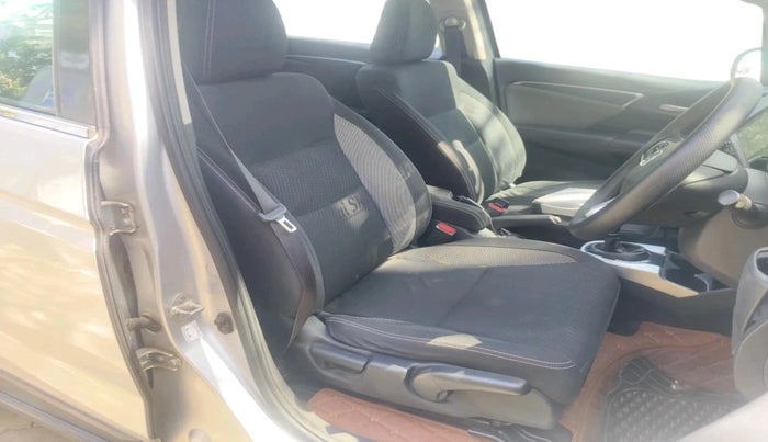 2018 Honda WR-V 1.5L I-DTEC VX MT, Diesel, Manual, 63,806 km, interior