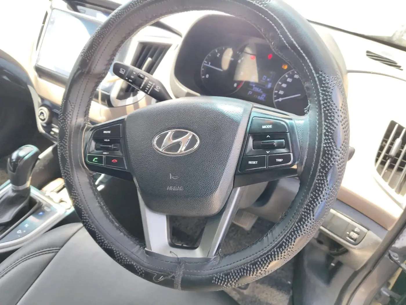 2015 Hyundai Creta SX PLUS AT 1.6 DIESEL, Diesel, Automatic, 1,11,685 km, interior
