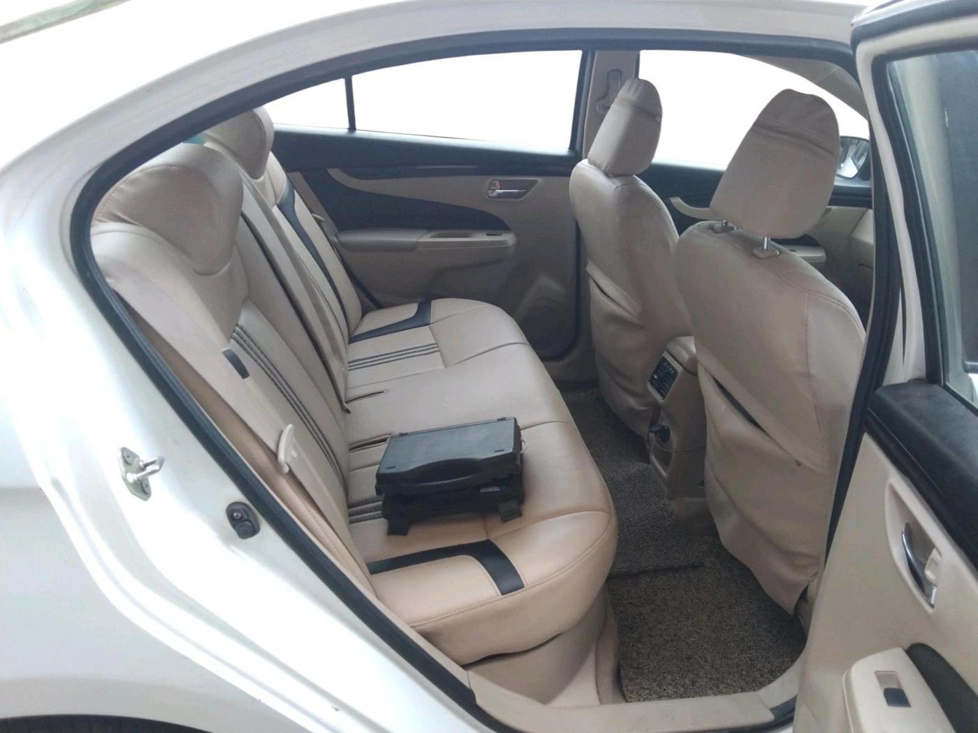 2015 Maruti Ciaz VDI +, Diesel, Manual, 1,61,211 km, interior