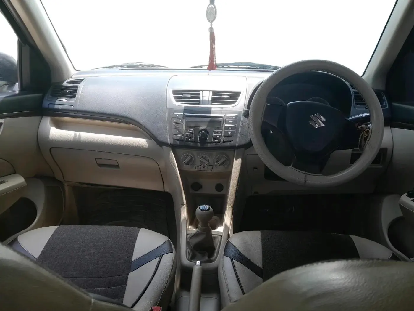 2014 Maruti Swift Dzire VDI, Diesel, Manual, 1,42,057 km, interior