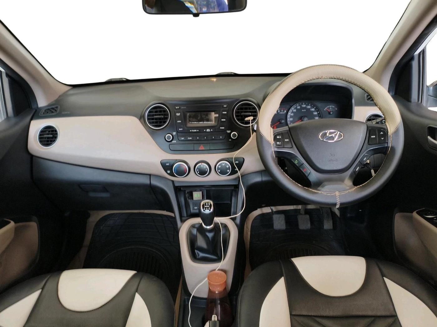 2018 Hyundai Xcent S 1.2, Petrol, Manual, 77,910 km, interior