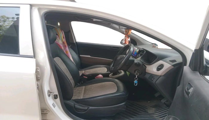 2016 Hyundai Grand i10 MAGNA 1.2 KAPPA VTVT, Petrol, Manual, 54,107 km, interior