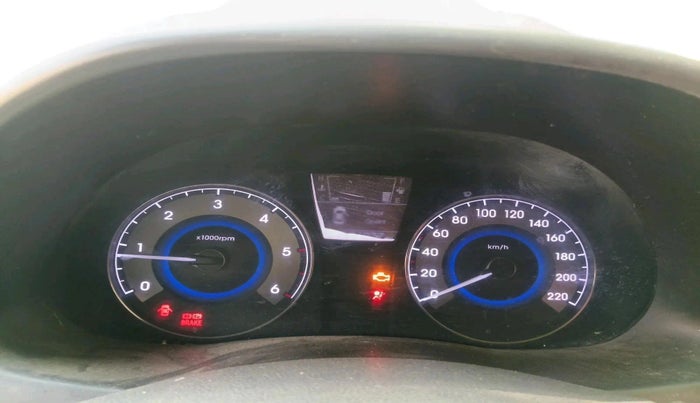 2015 Hyundai Verna FLUIDIC 1.6 CRDI SX 4S, Diesel, Manual, 1,71,277 km, interior