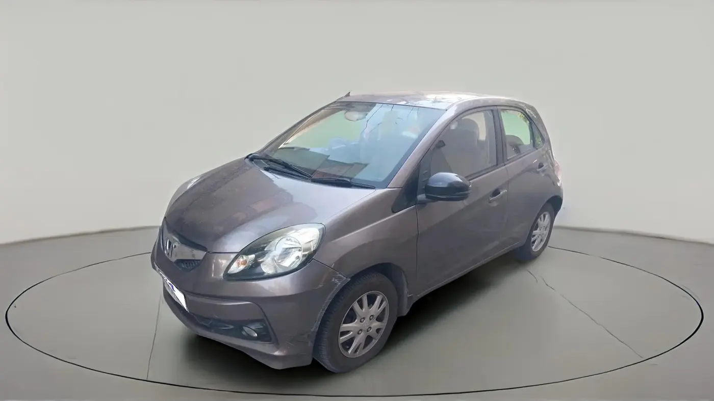2015 Honda Brio VX MT, Petrol, Manual, 1,25,321 km, exterior