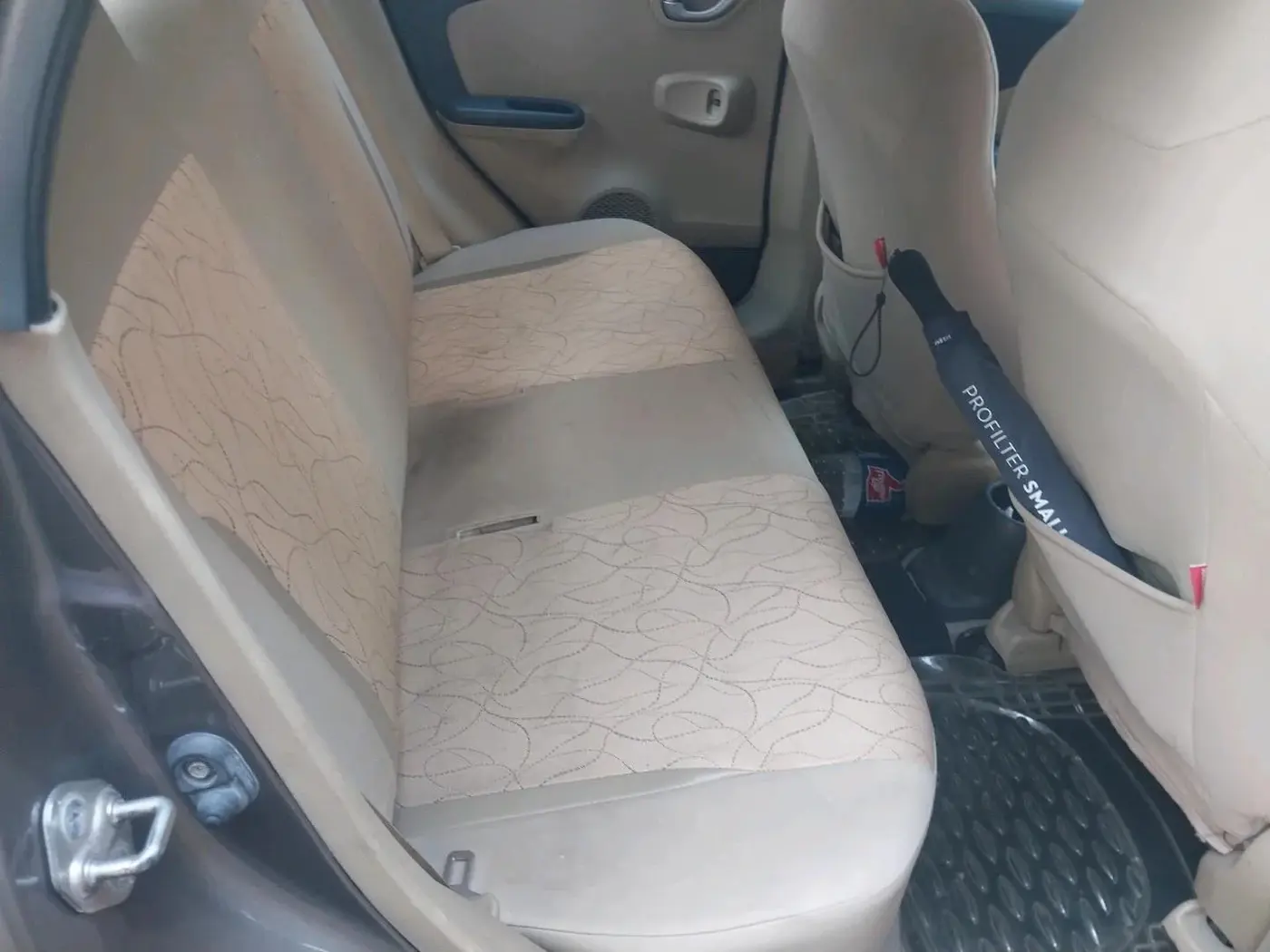 2015 Honda Brio VX MT, Petrol, Manual, 1,25,321 km, interior