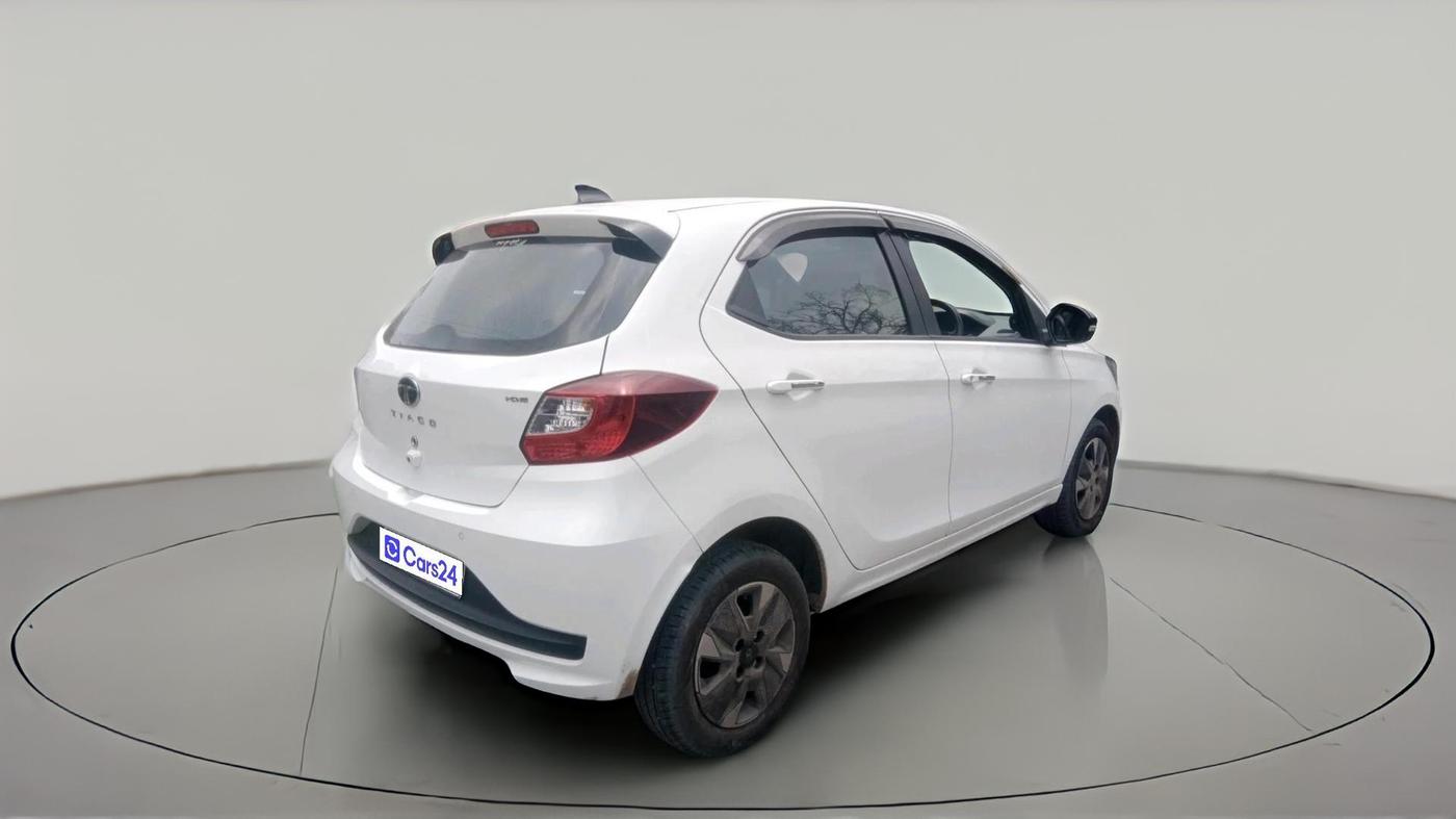 2026 Tata Tiago XZ iCNG, CNG, Manual, 4,321 km, exterior