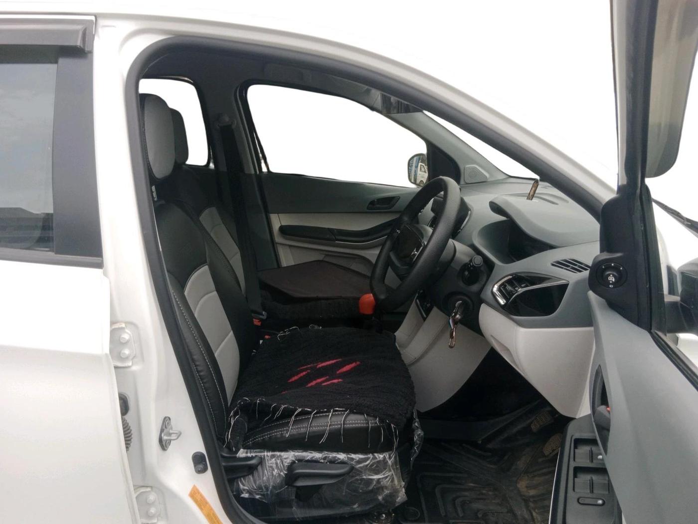2026 Tata Tiago XZ iCNG, CNG, Manual, 4,321 km, interior