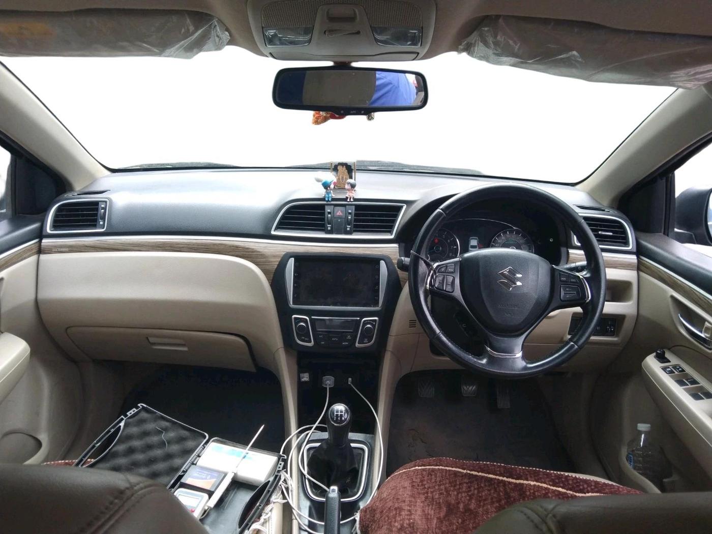 2021 Maruti Ciaz ALPHA 1.5 SHVS PETROL, Petrol, Manual, 49,021 km, interior