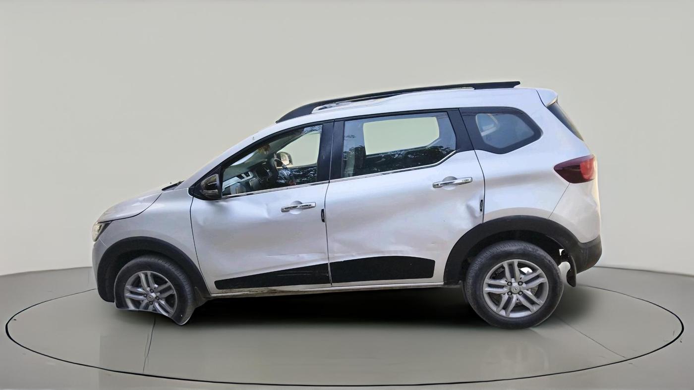 2023 Renault TRIBER RXZ, Petrol, Manual, 75,674 km, exterior