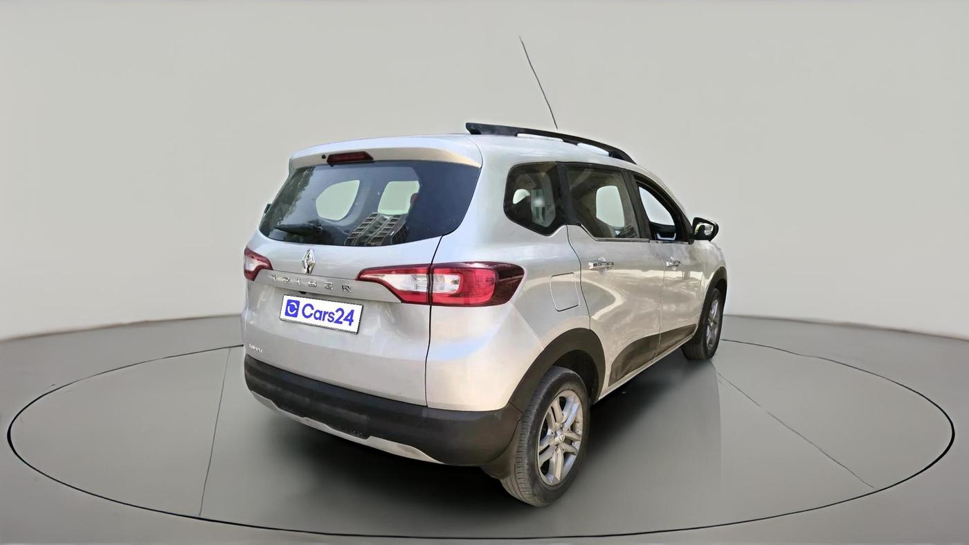2023 Renault TRIBER RXZ, Petrol, Manual, 75,674 km, exterior