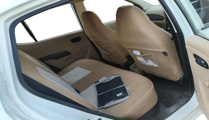 2010 Hyundai i10 ERA 1.1, CNG, Manual, 1,12,787 km, interior