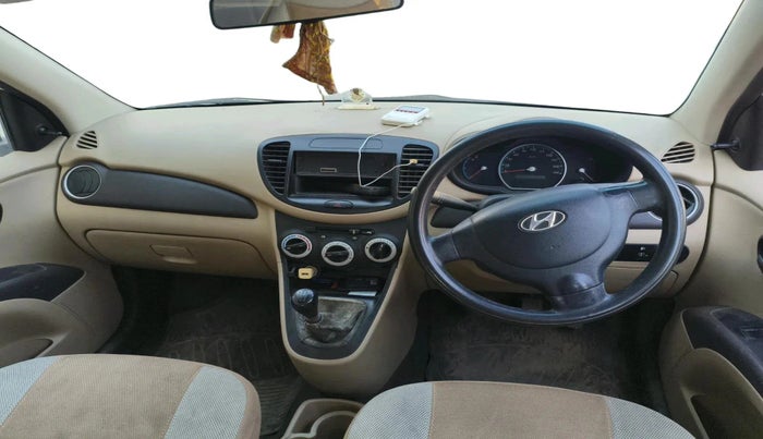 2010 Hyundai i10 ERA 1.1, CNG, Manual, 1,12,787 km, interior