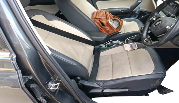 2022 Skoda SLAVIA STYLE 1.5L TSI DSG, Petrol, Automatic, 1,04,212 km, interior