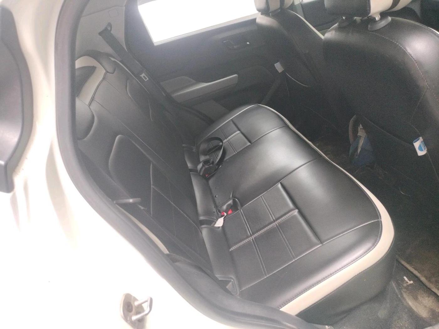 2023 Tata PUNCH ADVENTURE RHYTHM PACK MT, Petrol, Manual, 8,514 km, interior