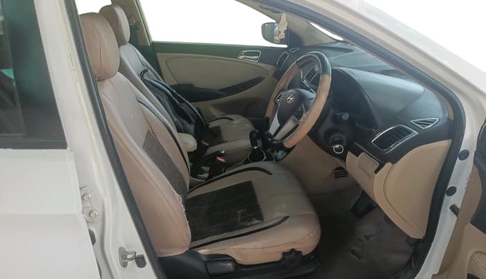 2014 Hyundai Verna FLUIDIC 1.6 VTVT SX, Petrol, Manual, 89,513 km, interior