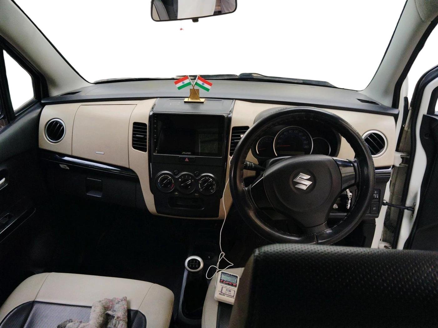 2017 Maruti Wagon R 1.0 VXI, Petrol, Manual, 45,698 km, interior