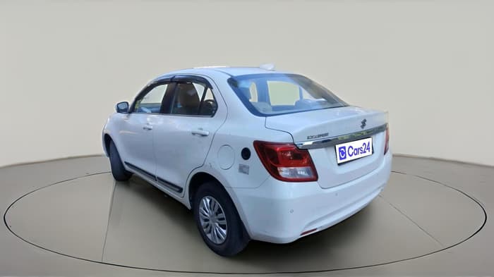 2024 Maruti Dzire VXI CNG, CNG, Manual, 40,962 km, exterior