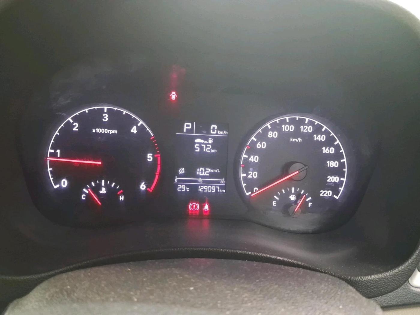 2017 Hyundai Verna 1.6 CRDI SX + AT, Diesel, Automatic, 1,29,097 km, interior