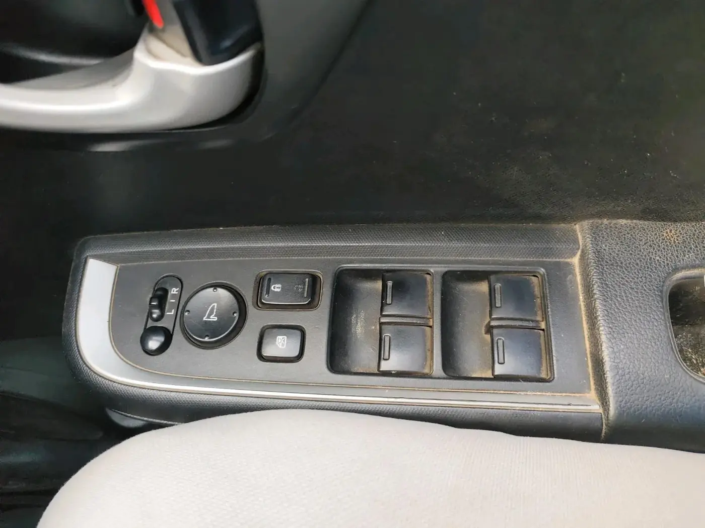 2016 Honda BR-V 1.5L I- DTEC V, Diesel, Manual, 2,19,107 km, interior
