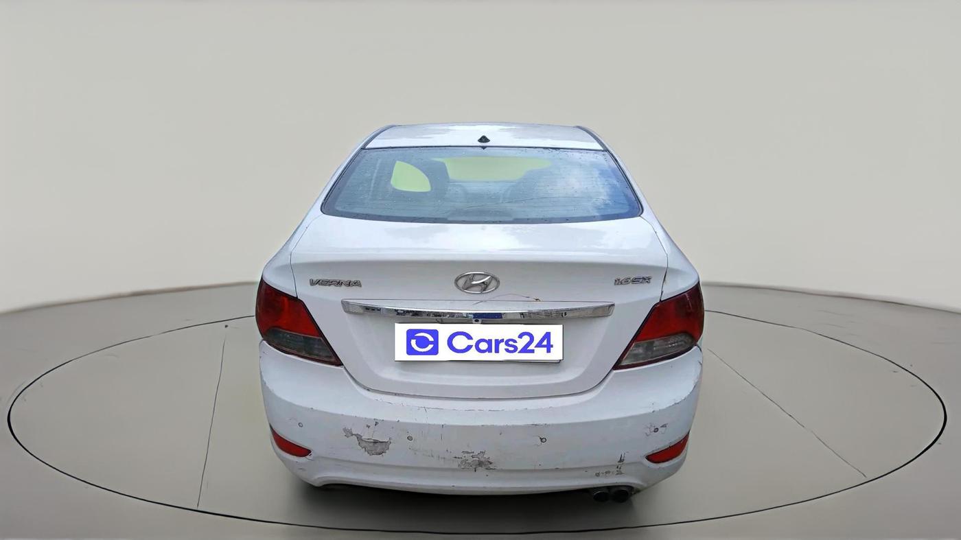 2013 Hyundai Verna FLUIDIC 1.6 CRDI SX, Diesel, Manual, 1,55,165 km, exterior