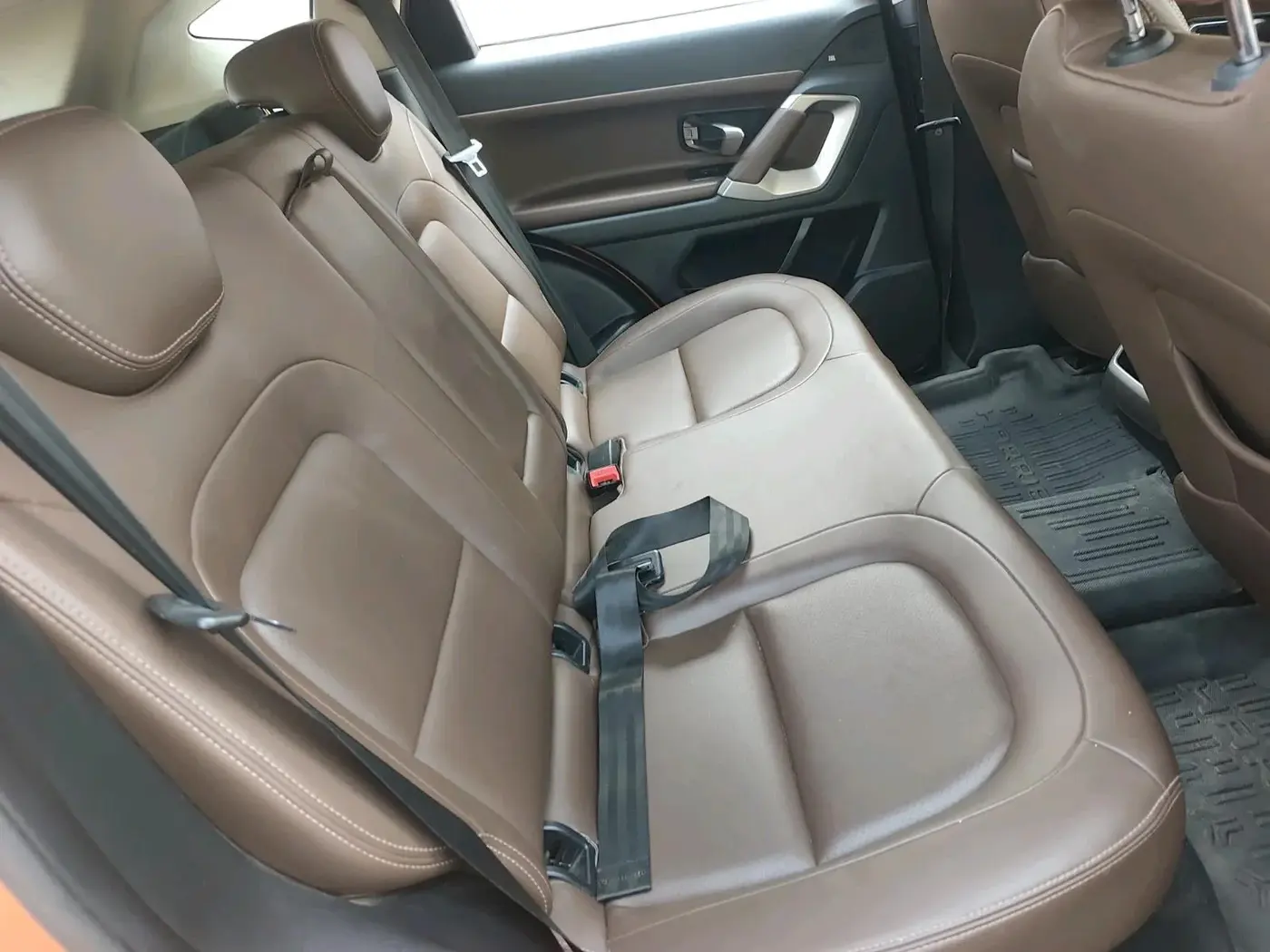 2019 Tata Harrier XZ 2.0L, Diesel, Manual, 1,18,433 km, interior