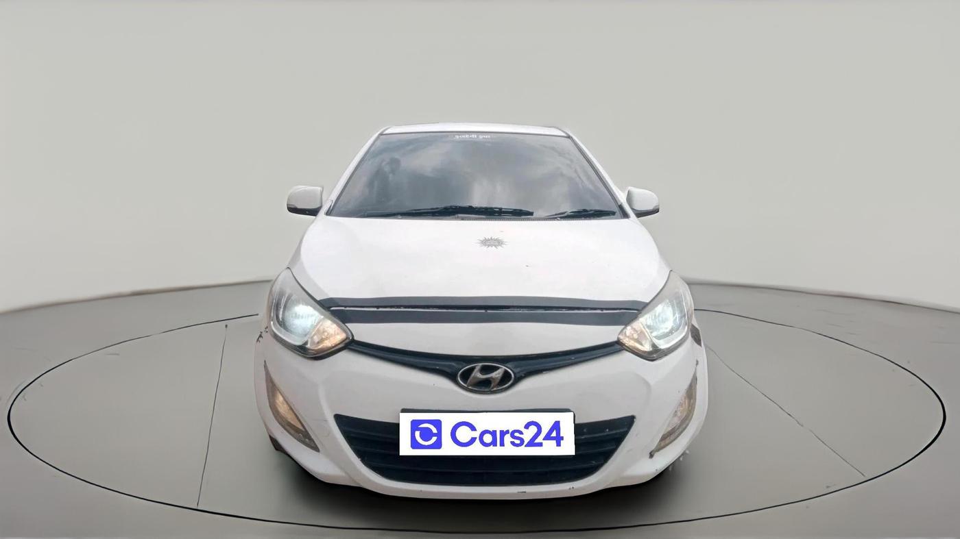 2013 Hyundai i20 SPORTZ 1.2, CNG, Manual, 1,07,560 km, exterior