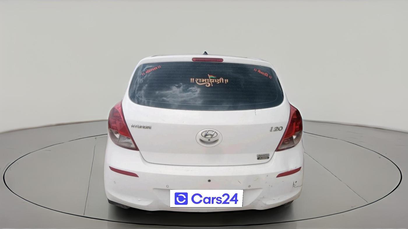 2013 Hyundai i20 SPORTZ 1.2, CNG, Manual, 1,07,560 km, exterior