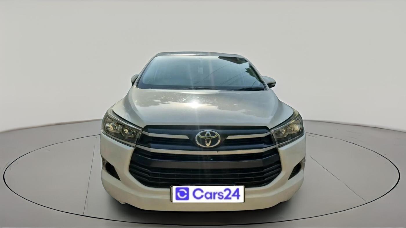 2016 Toyota Innova Crysta 2.8 GX AT 7 STR, Diesel, Automatic, 1,04,631 km, exterior