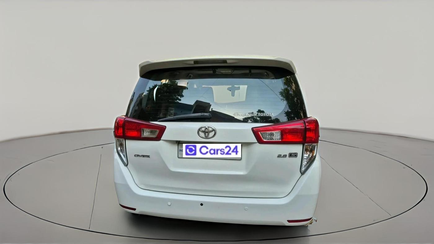 2016 Toyota Innova Crysta 2.8 GX AT 7 STR, Diesel, Automatic, 1,04,631 km, exterior