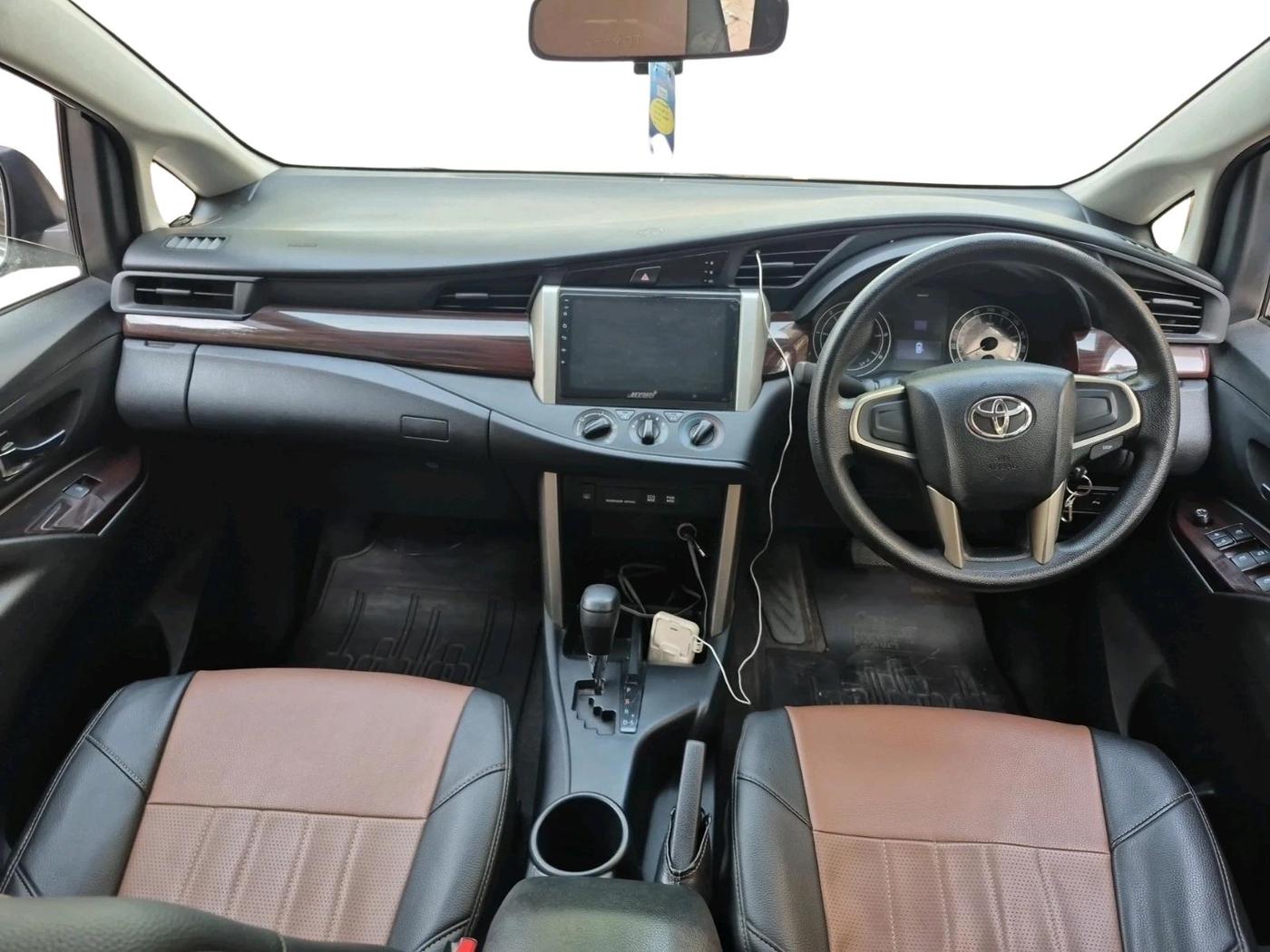 2016 Toyota Innova Crysta 2.8 GX AT 7 STR, Diesel, Automatic, 1,04,631 km, interior