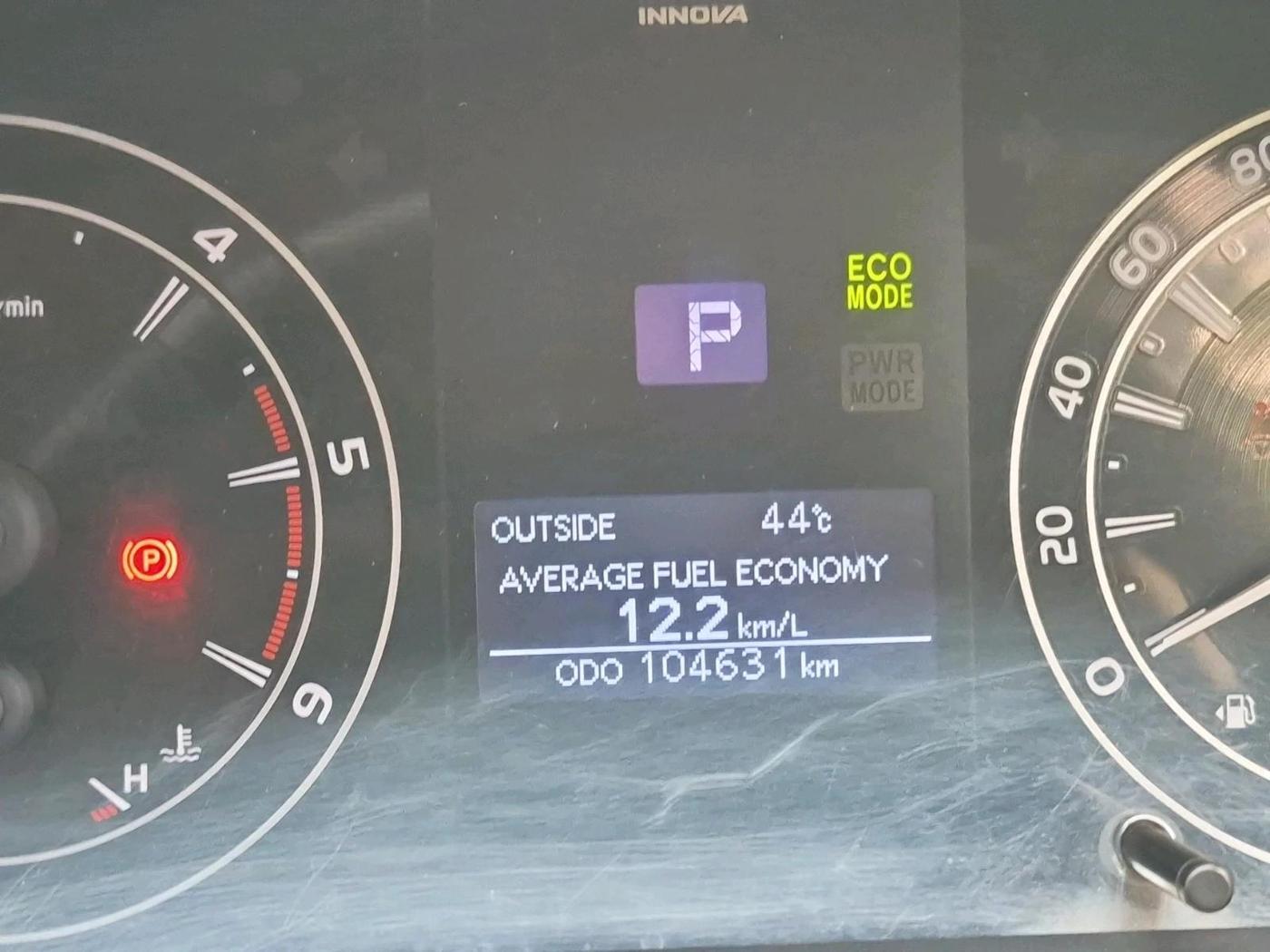 2016 Toyota Innova Crysta 2.8 GX AT 7 STR, Diesel, Automatic, 1,04,631 km, interior