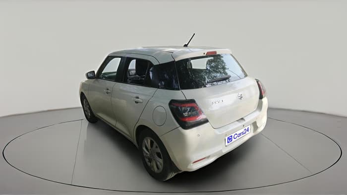 2024 Maruti Swift ZXI AMT, CNG, Automatic, 46,953 km, exterior